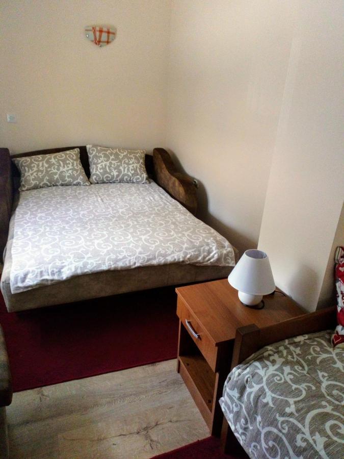Guest House Green View 피로트 외부 사진