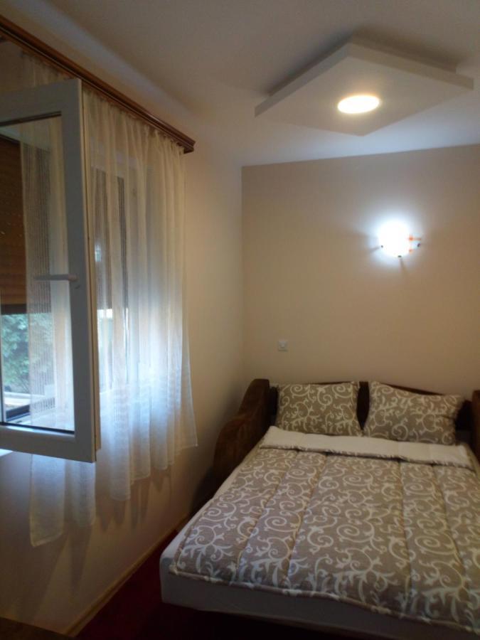 Guest House Green View 피로트 외부 사진