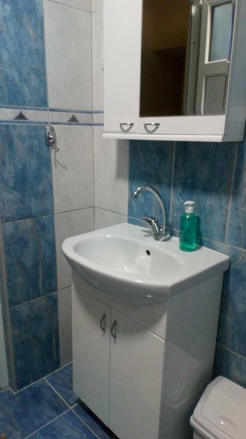 Guest House Green View 피로트 외부 사진